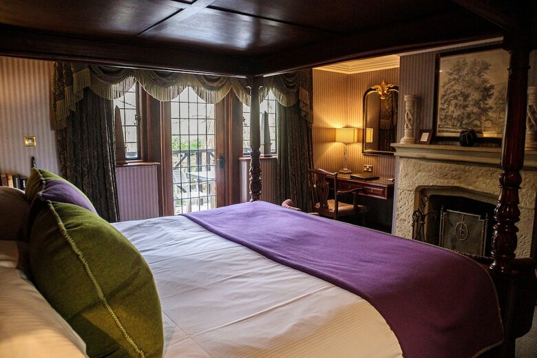 Langshott Manor - A Small Luxury Hotel