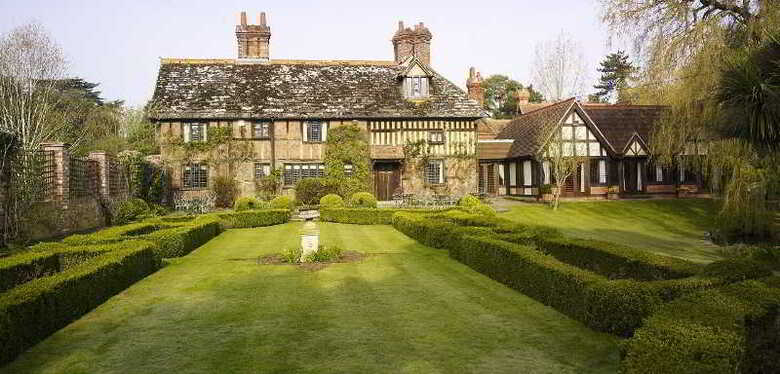 Langshott Manor - A Small Luxury Hotel