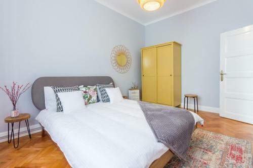 City Chic 3 Bedroom Apartment