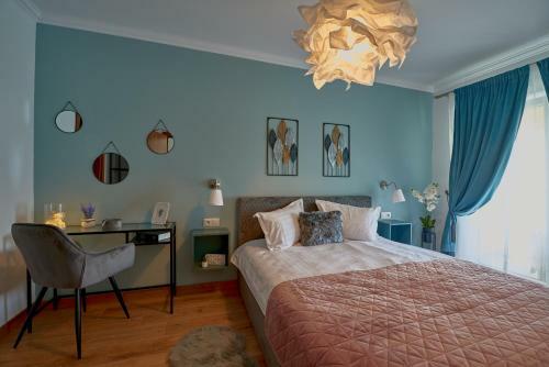 Velvet Apartment