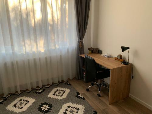 Cozy Apartment, Quiet Neighborhood