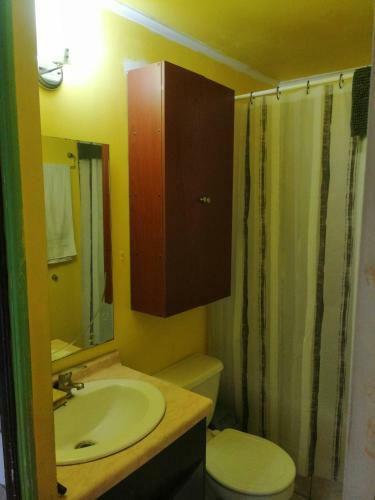 Agradable Casa En Puerto Montt En Barrio Tranquilo