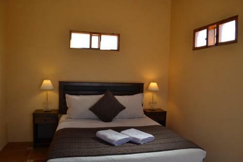Hostal Y Caba�as Renta House San Pedro