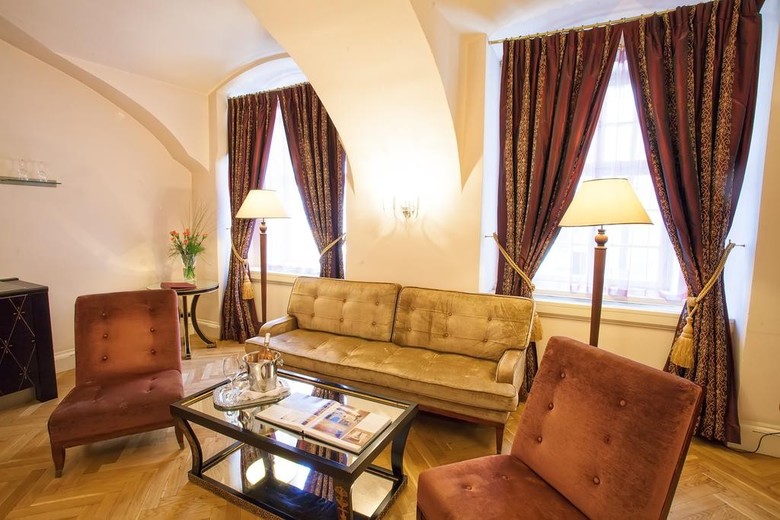 Mamaison Suite Hotel Pachtuv Palace Prague