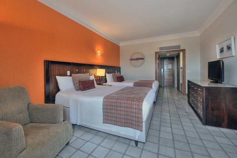 Hotel Deville Salvador