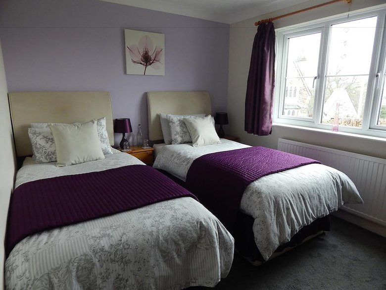 The Great Grubb Bed & Breakfast
