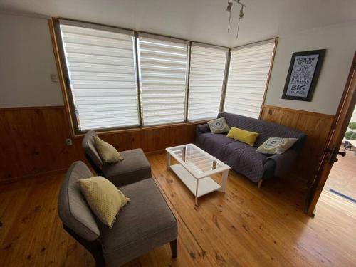 Agradable Casa En Vi�a Con Terraza Y Gran Quincho