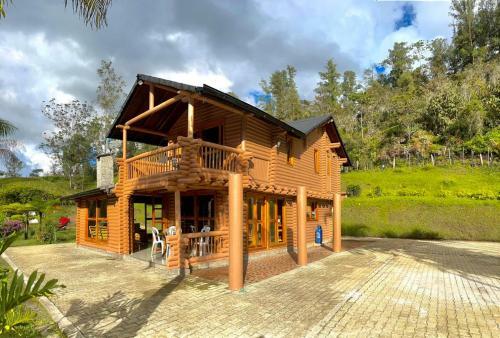 Villa Para�so En Guatap�
