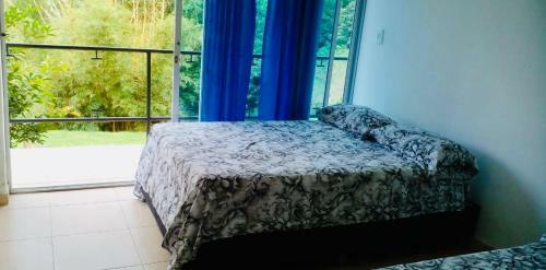 Agroturismo Villa Verde - Victoria Ibagu�