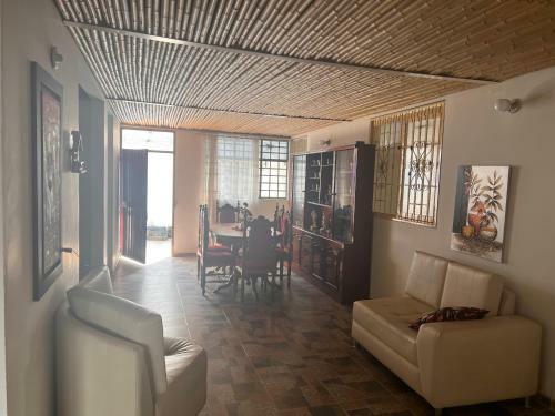 Agroturismo Casa Rural Miramar La Campi�a