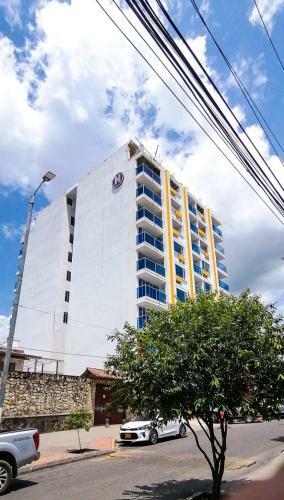 Aparta Hotel Plaza Real Melgar