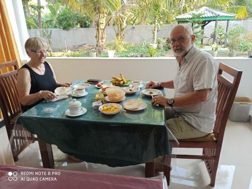 Hostal Geethani Tourists Home