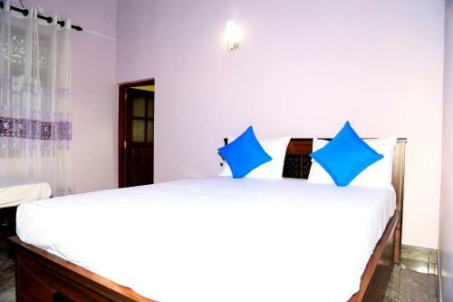 Royal Garden Home Stay