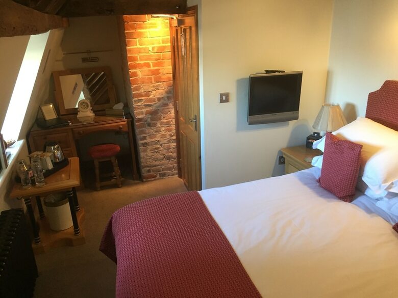 Hostal Willow Tree House