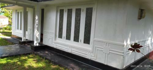 Hostal Sun N Sea Budget Stay By Crop World