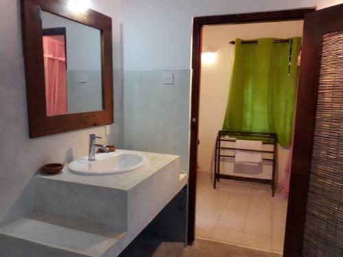 Hostal Weligama Bay Eco Home