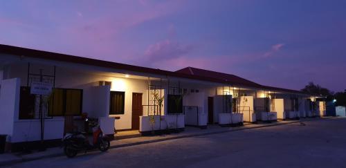 Panglao Village Court Apartments (Studio #9)