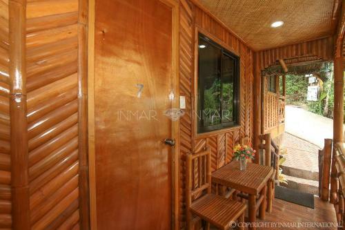 Hotel Pito's Sutokil & Bamboo Rock Resort