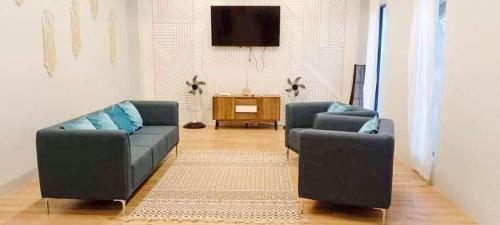 Luxe Bohemian Villa In Poblacion, Santander, Cebu