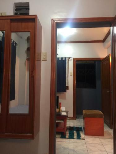 Bed & Breakfast Las Pinas Serviced Apartment