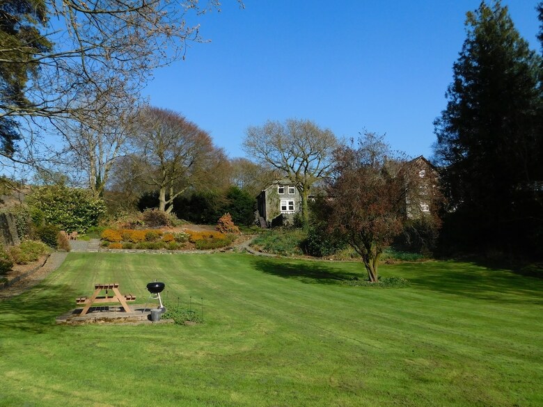 Hostal Crow How Country Guest House