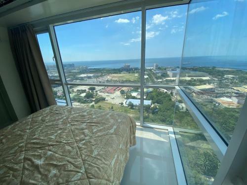 Apartamento Deluxe End Unit Overlooking Manila Bay