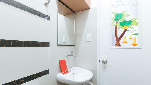 Reddoorz Caa Road Las Pinas