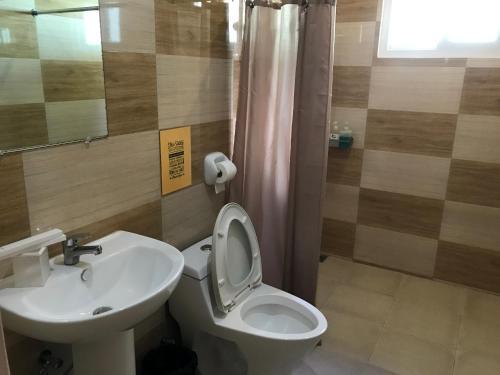 Tagaytay Luxery Pool Villa 8