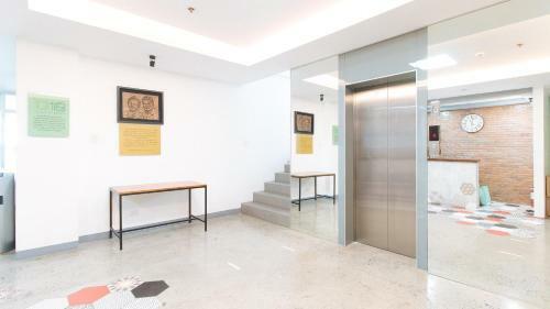 Hotel Reddoorz Plus @ 1318 Residences
