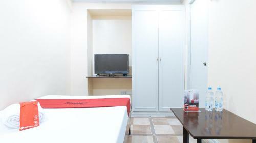 Hotel Reddoorz Canley Residential