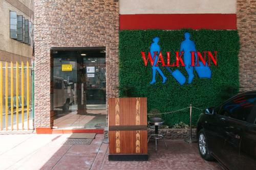 Reddoorz @ Walk Inn Hotel