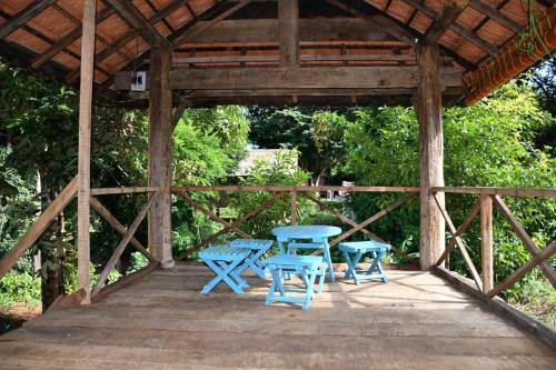 Plei Homestay & Caf�