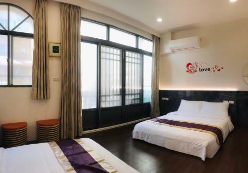 Purple Shell Homestay