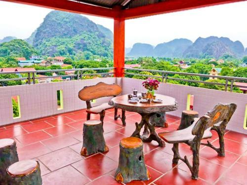 Trang An Mountain View Homestay