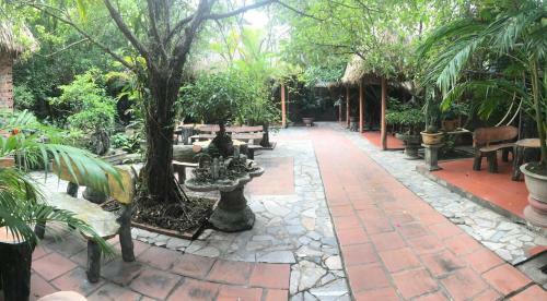 Hotel Nh� Ngh?-cafe Ph??ng Trang