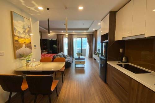 Flc Sea Tower Luxury - Queen Apartment