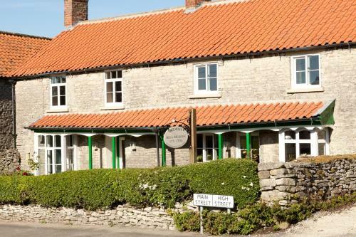 Hostal Belmont Bed And Breakfast