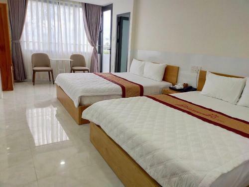 Ho�ng S?n Hotel 2