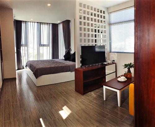 H?ng Th�nh Luxury Hotel & Apartments