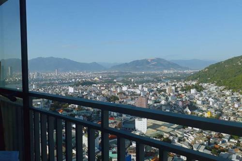 Apartamento C?n H? 2 Ph�ng Ng? ??y ?? Ti?n Nghi S�t Bi?n