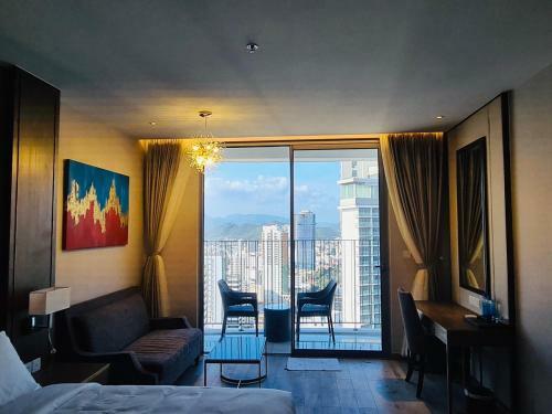Apartamento Panorama Nha Trang - Ban C�ng View Bi?n