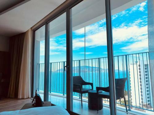 Apartamento Panorama Nha Trang - Ban C�ng View Bi?n