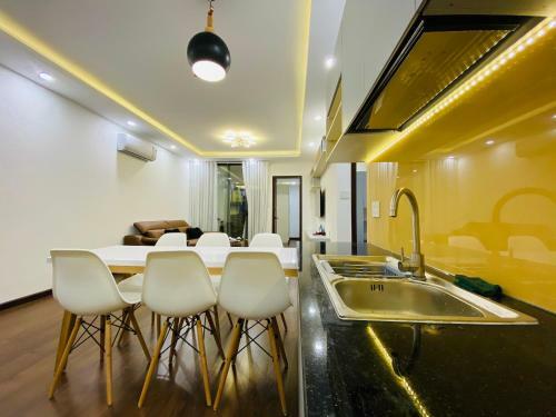Tony's Luxury Apartment 3pn