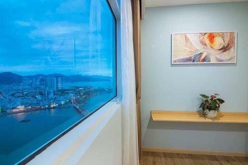 Beachfront Apartment Nha Trang