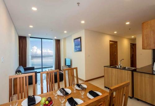 Two Bedrooms Apartment With Seaview, Highfloor