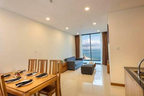 Two Bedrooms Apartment With Seaview, Highfloor