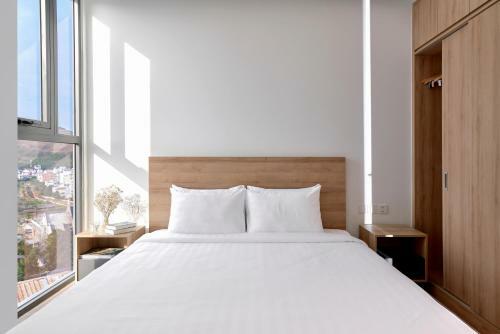 Scenia Bay Residences Apartment