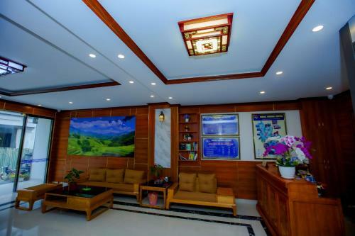 Hung Vuong Hotel