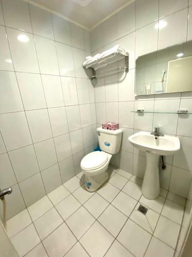 Fengjia Small House
