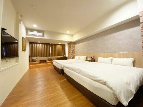 Taichung Old F Hotel
